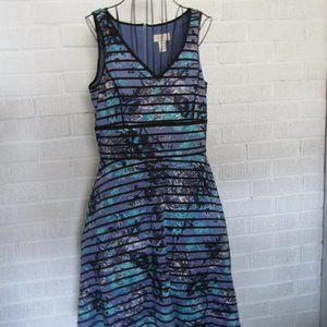 LOFT size 6 blue floral dress